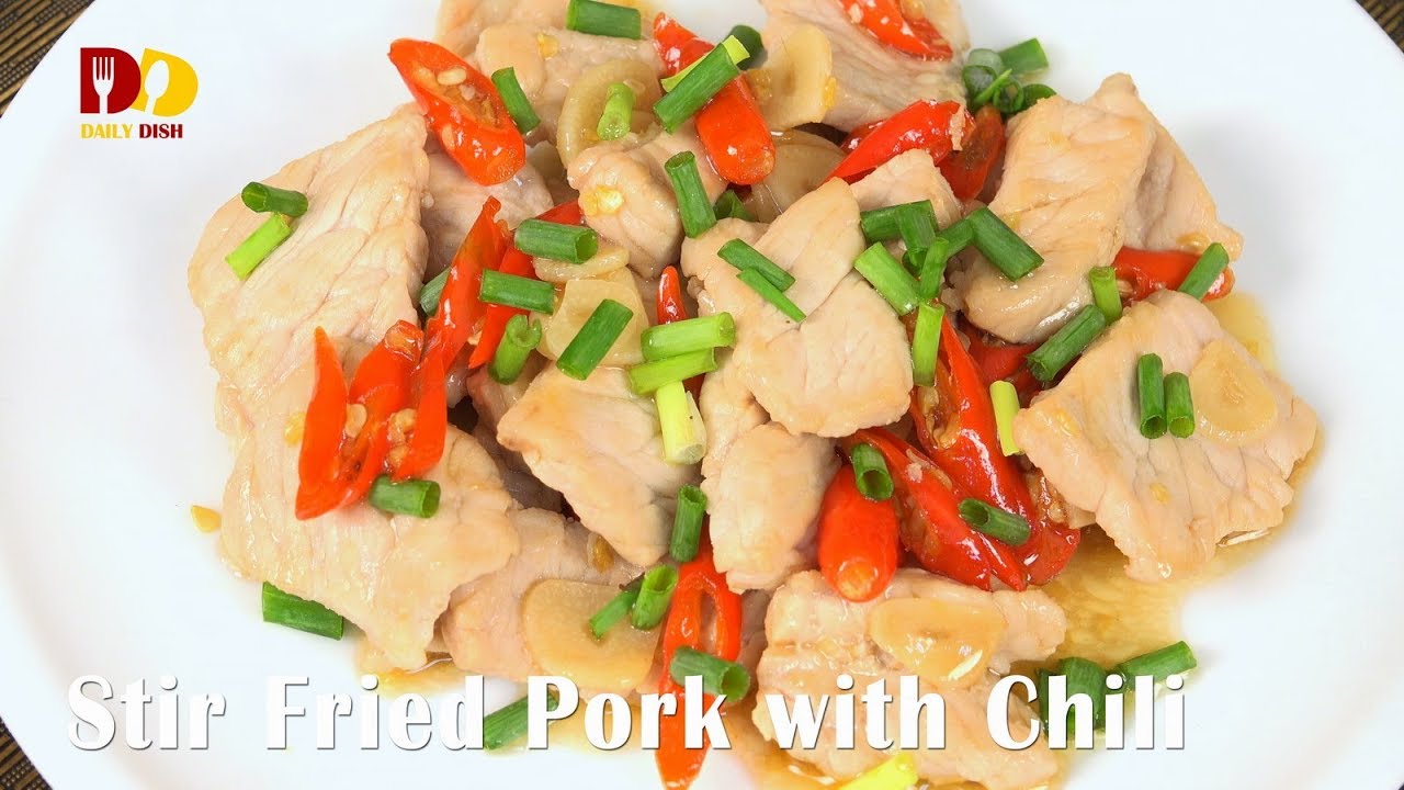 Stir Fried Pork with Chili | Thai Food | Moo Pad Kratiem Prik | หมูผัดกระเทียมพริกสด
