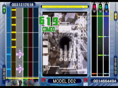 GuitarFreaks & DrumMania MASTERPIECE SILVER  MODEL DD2
