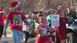 Johnson City neighborhood puts on Christmas parade