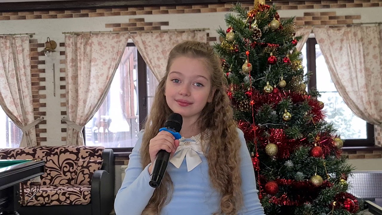 Мария Грачева \"Наша ёлочка\" - YouTube