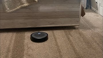 Unboxing iRobot Roomba i3+