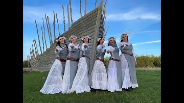 Sibyllæh Spaadom / Asynja Tribal / viking fusion dance project