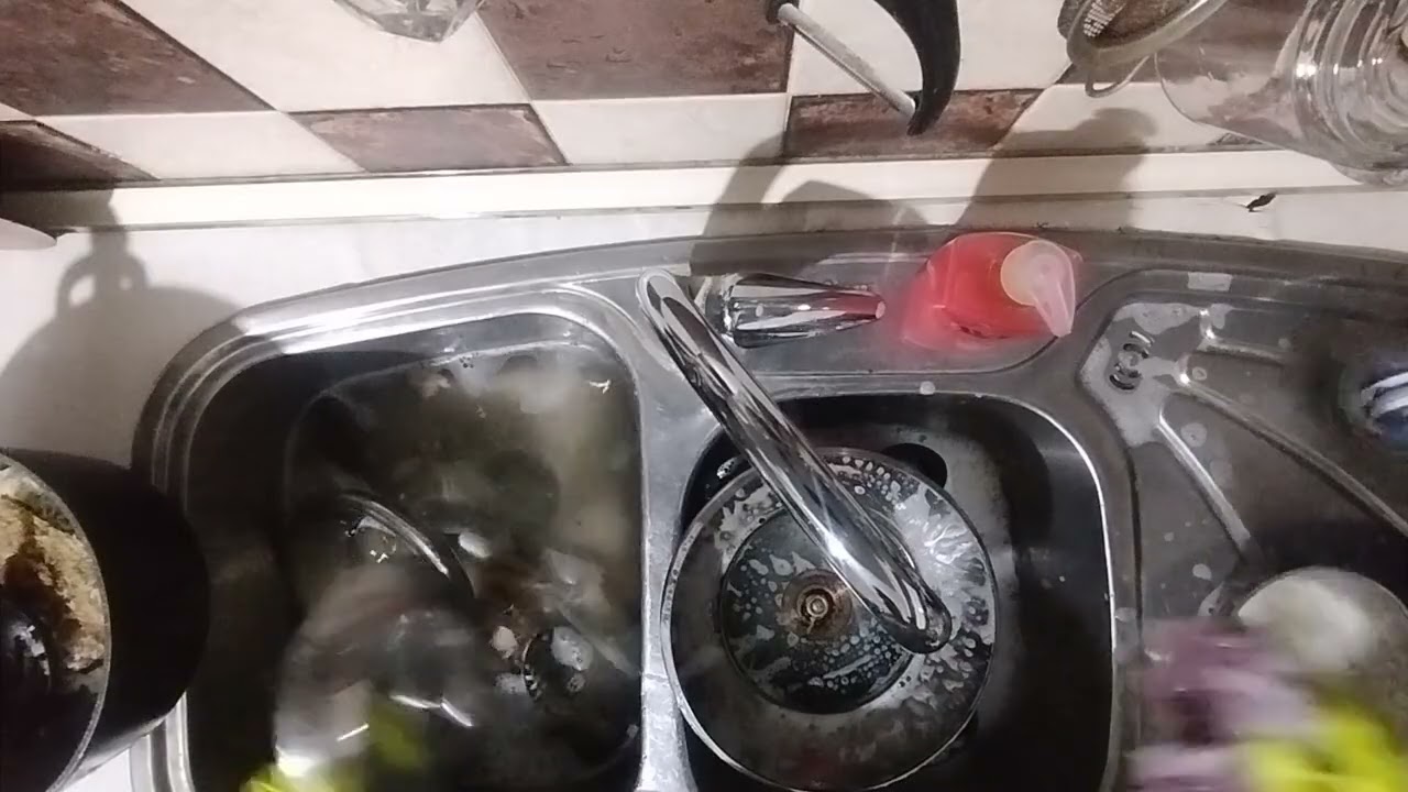 Dishwashing makes me feel relaxed 😎😎😌😎😎