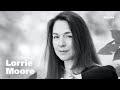 Lorrie Moore lee a Lorrie Moore