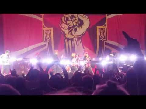 Prophets of Rage with Matt Shultz & Dan Auerbach "Kick Out the Jams" at Bridgestone Arena 9/27/16