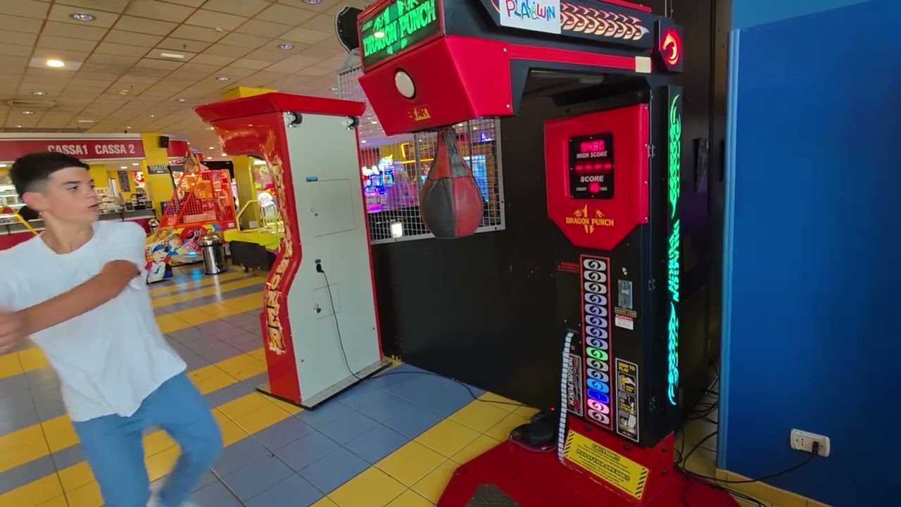 Cn puffo max 010 alle corti lombarde a giocare martedì pomeriggio 10 06 25