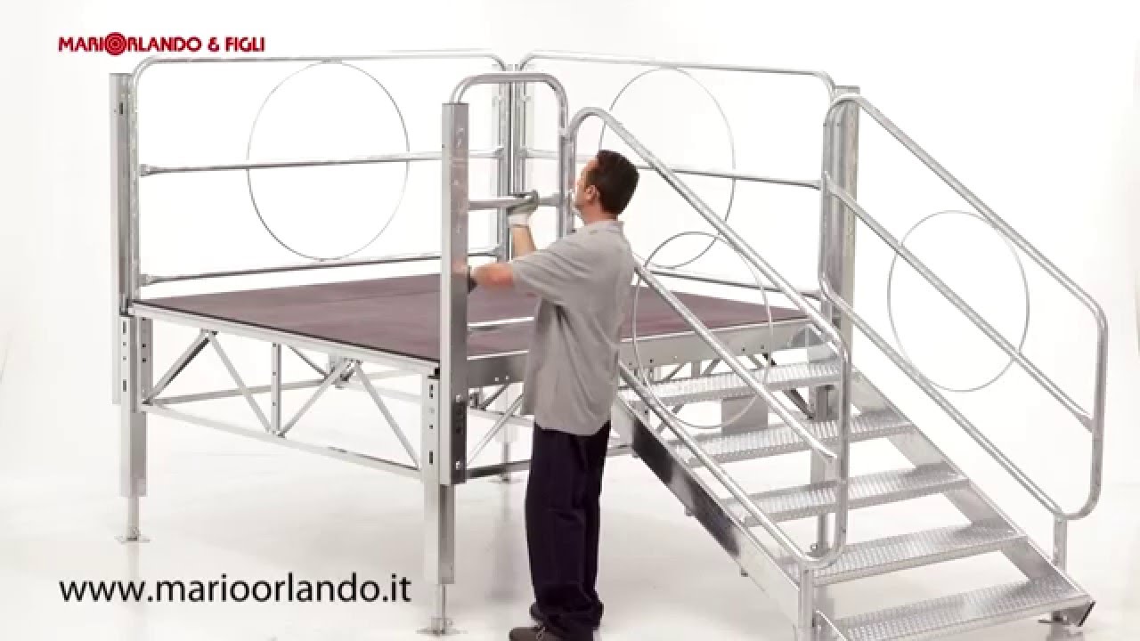 Mario Orlando & Figli - montaggio Palco modulare 