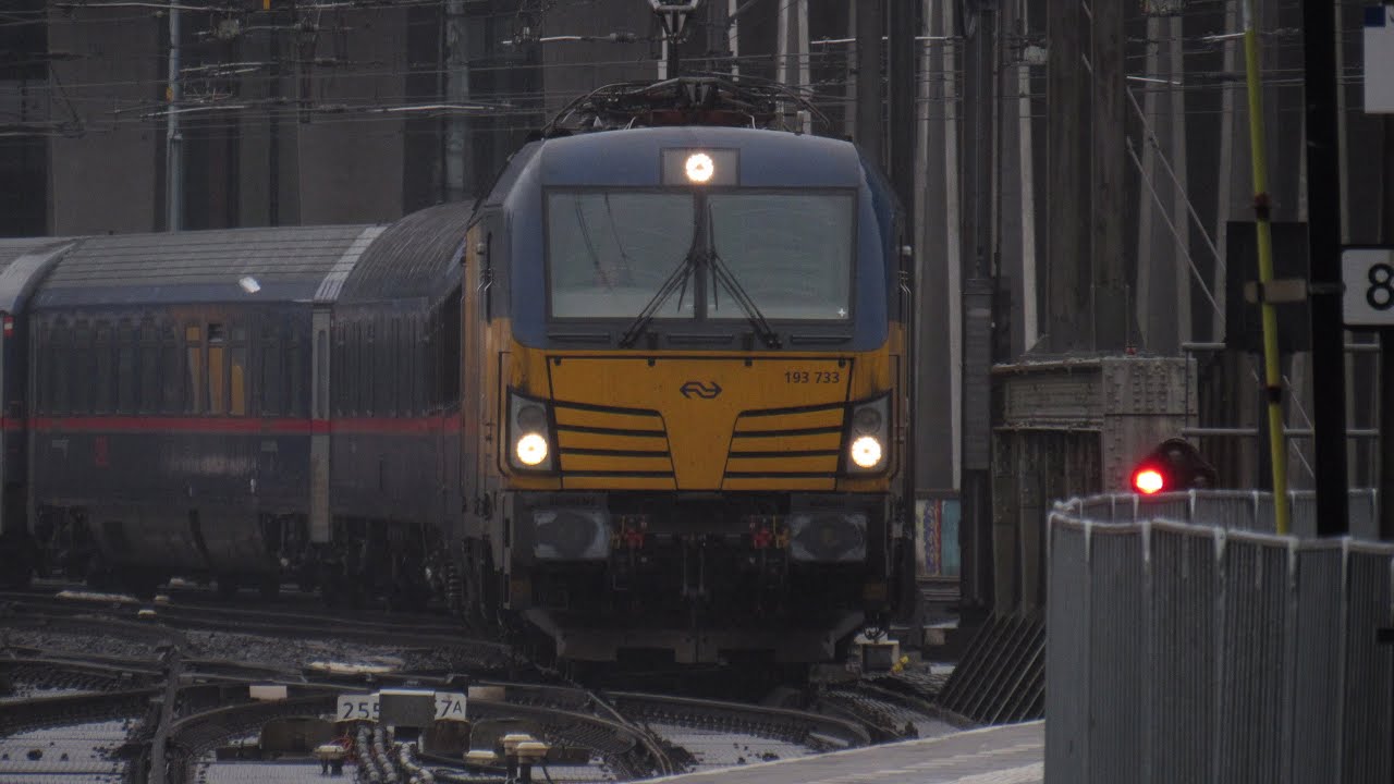 ÖBB Nightjet komt aan op Amsterdam centraal
