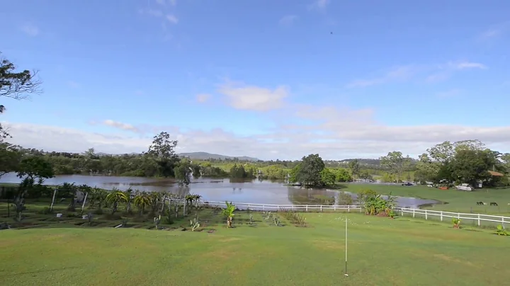 Cyclone Debbie QLD Australia Albert River Flooding...