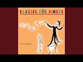 Miniature de la vidéo de la chanson Serenade In G "Eine Kleine Nachtmusik": Iii. Menuetto (Allegretto)