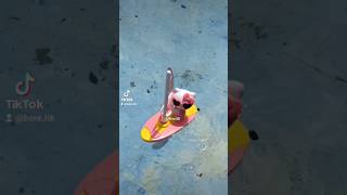 Hello Kitty remote control windsurfer 🧡💛✨
