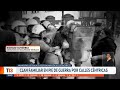 Clan familiar en pie de guerra por calles céntricas