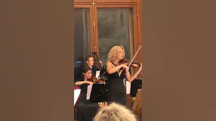 Tanja Seara Sallustio concertmaster at the Belvede...