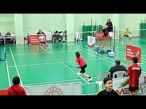 13 yaş Türkiye badminton şampiyonası tek kızlar çeyrek final maçı.