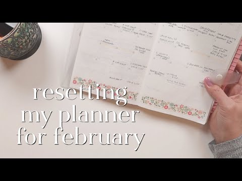 FLIPPING THROUGH MY PLANNER AND CHECKING IN | STERLING INK COMMON PLANNER