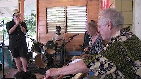 Terry Gillespie: 'What Would Bo Diddley Do', Canoe Beach Bar & Grill, Negril, Jamaica 2022