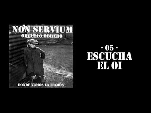 Watch the video for Escucha el oi
