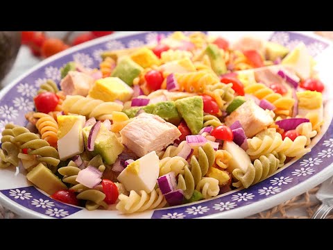 Video: Ensalada De Pasta Con Filete De Pollo