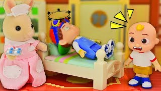 JJ forgot to eat breakfast | Pretend Play with Cocomelon Toy