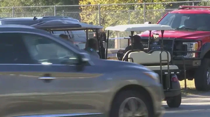 Baldwin County deputies, SWAT on scene of standoff...