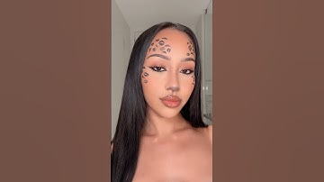 Easy leopard print makeup 🐆🖤 #makeup #halloween