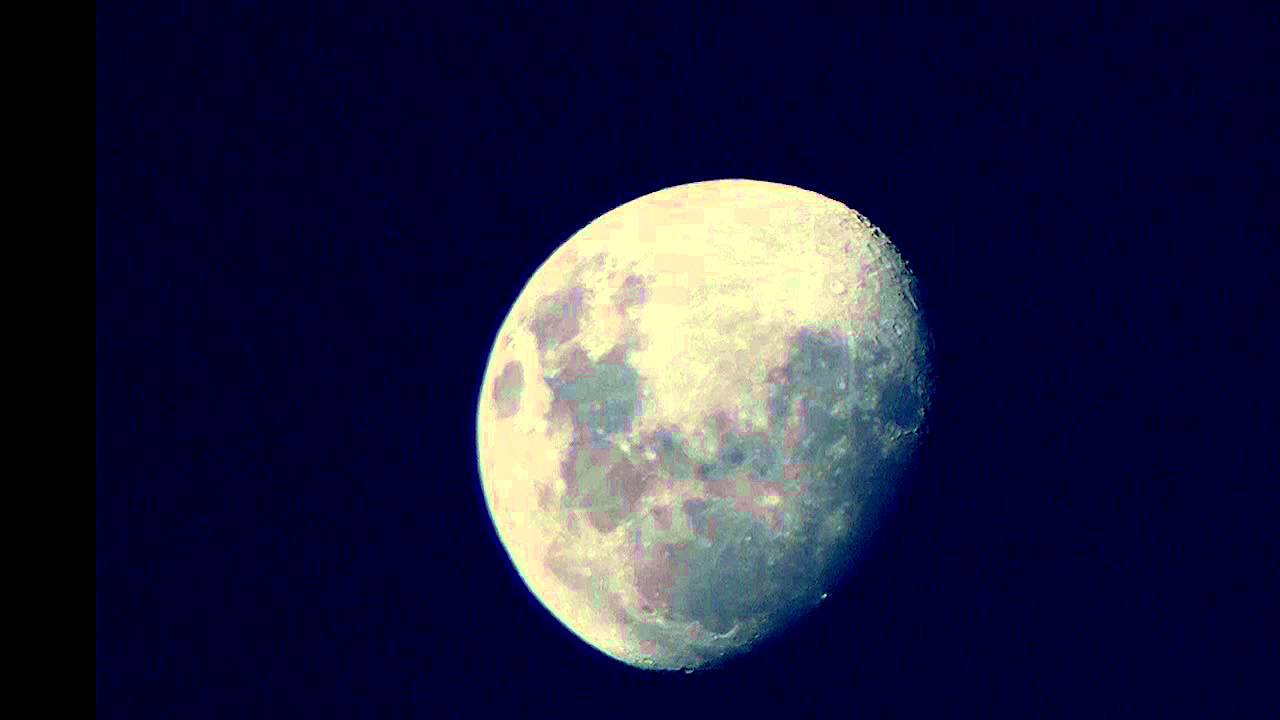 Lumix Gh2 Moon At 75 300mm Sydney 5 February 2012 Youtube