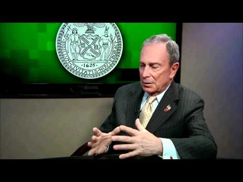 Video: Michael Bloomberg: Biografi, Kreativitet, Karriere, Privatliv