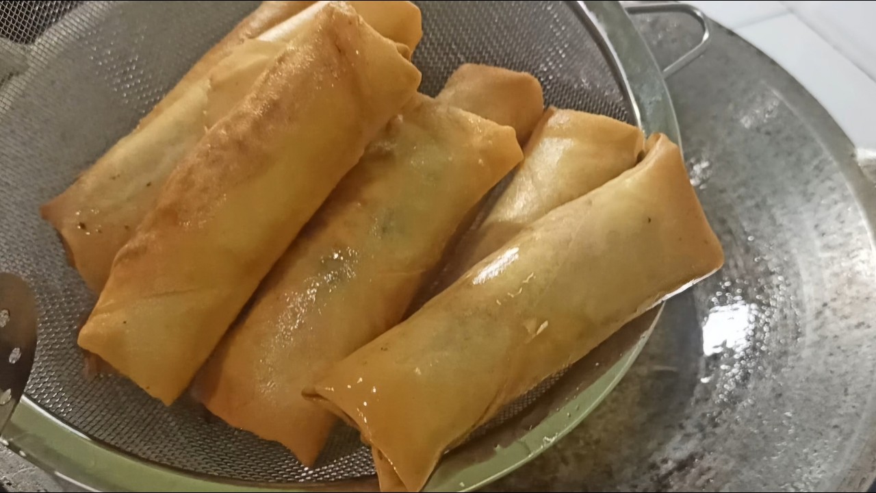 MENU TAKJIL YANG SATU INI SELALU DI CARI SAAT BERBUKA PUASA /LUMPIA SAYUR