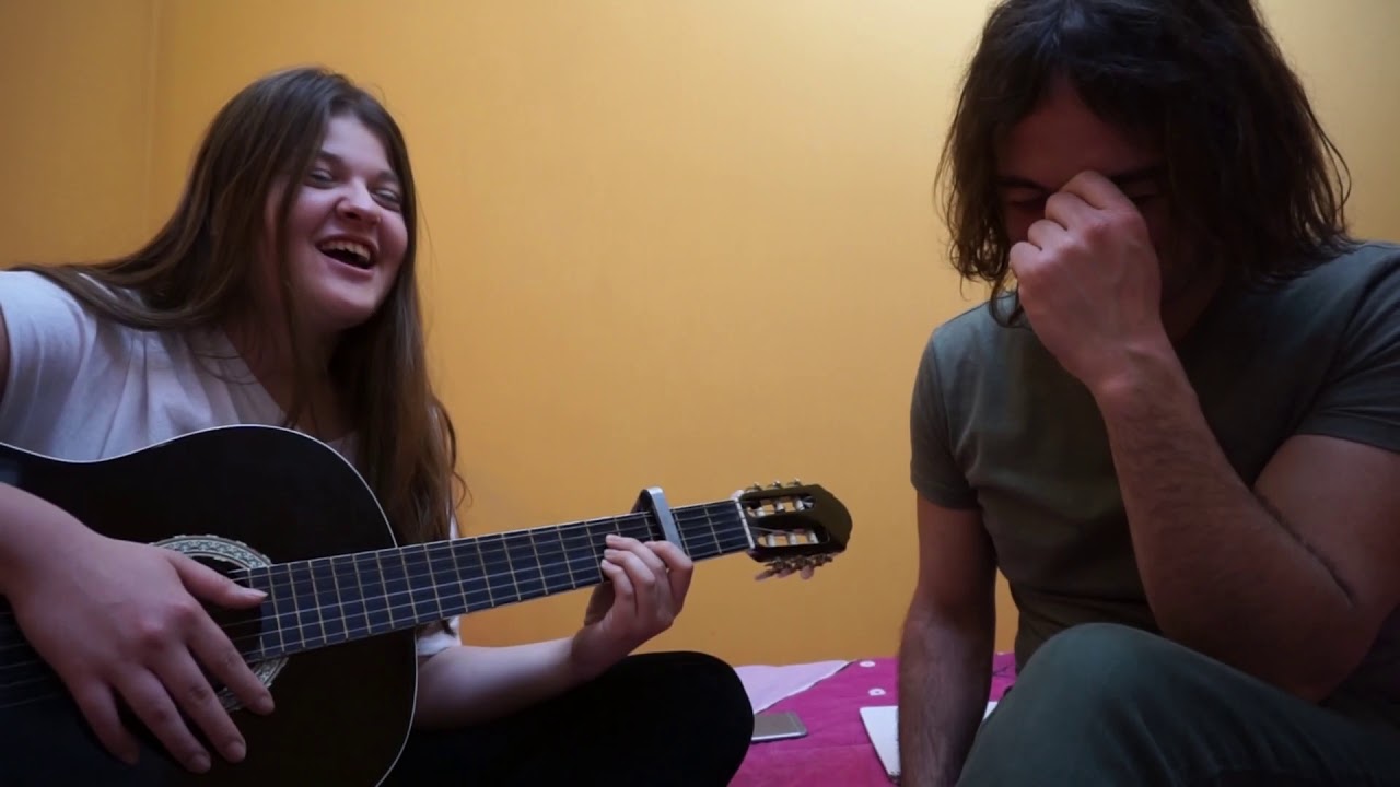 RİTİM İÇİNDE AKOR GEÇİŞLERİ