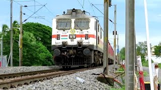 Perfect Crossed Trains 02516 Agarthala - Bengaluru Cntt. Summer Special Employees Special
