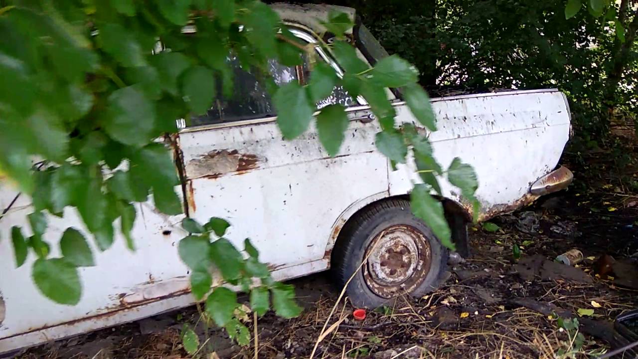 Нашли заброшенный МОСКВИЧ - YouTube
