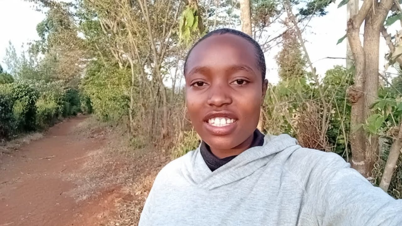 THE SUNNY SEASON HAS CAUSED DRYING OF VEGETABLES ALTHOUGH THEY HAVE IRRIGATED THEIR CROPS