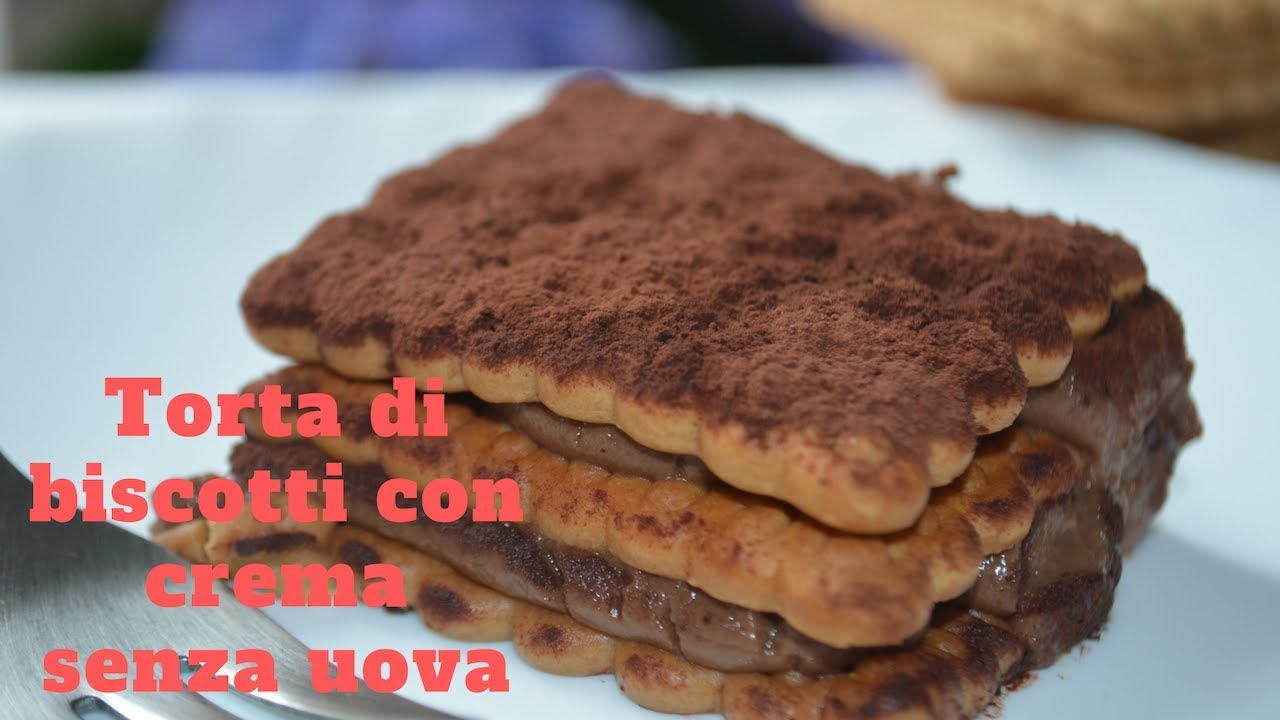 Torta di biscotti senza cottura e con crema al cioccolato senza uova