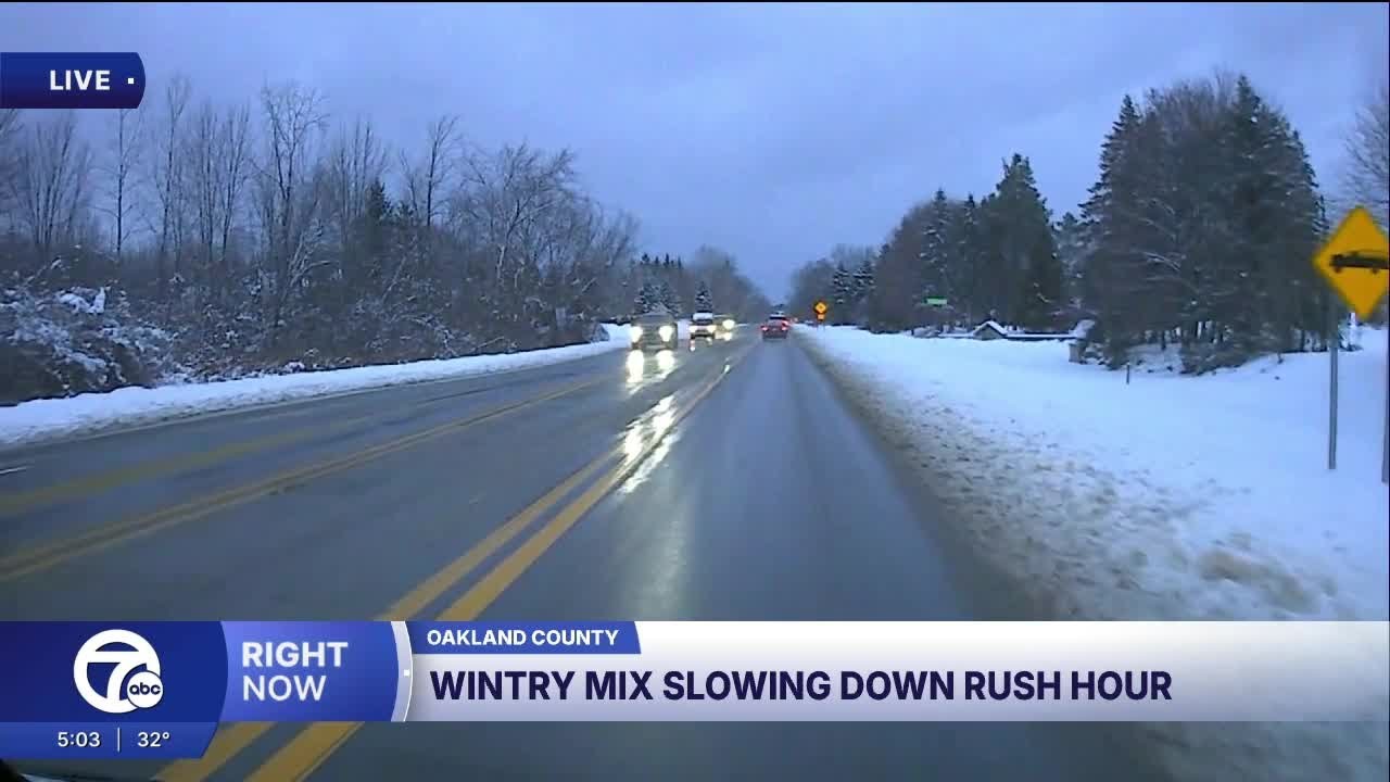 Taking a look at the roads and the evening commute - YouTube