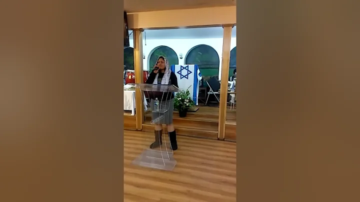 Anita De Leon(1)