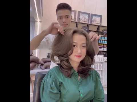 Video UỐN TÓC NỮ NGANG VAI CHO GƯƠNG MẶT TRÒN - ĐÔNG PHƯƠNG... - YouTube