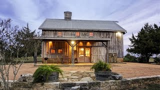 Rustic Historic Barn Residence in Burton, Texas