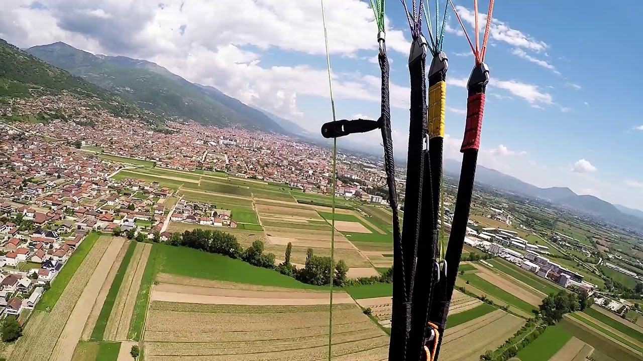 Popova Shapka paragliding