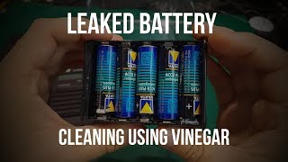 Using Vinegar to clean up leaked battery terminal -s on vintage devices screenshot 1