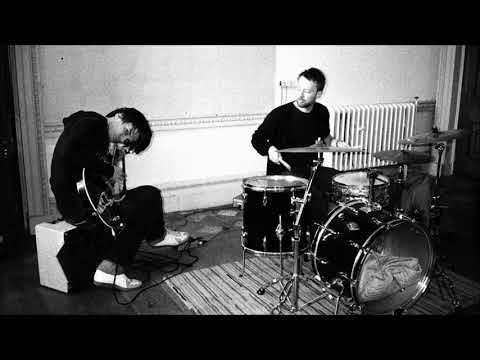 Jonny Greenwood - Arpeggi (feat. Thom Yorke)