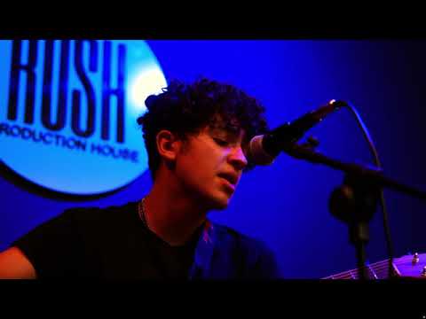 هلافي حياتي أنا ولد