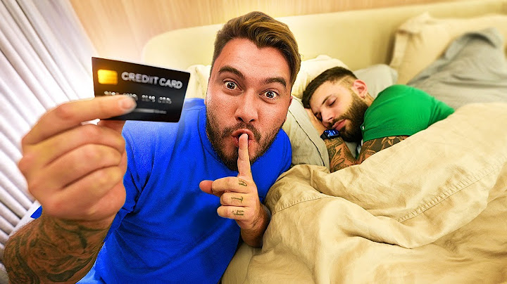 Peguei Escondido o Cartão de Crédito do meu Amigo Milionário