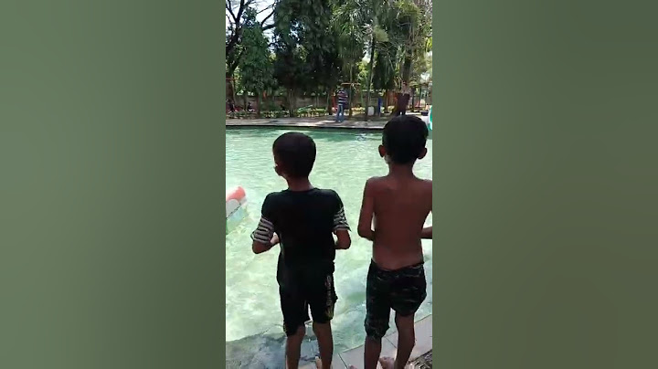 😱 Astaghfirullah.. Ko bisa di kolam renang ada Ular nya..