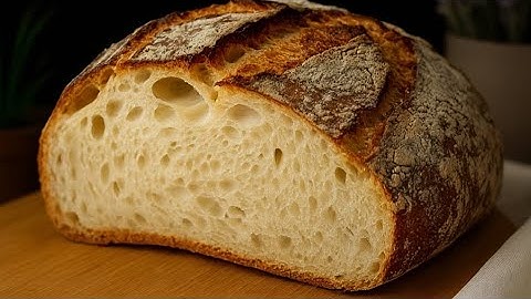 The Easiest Bread in Europe — No Kneading, No Effort, Always with a Crispy Crust