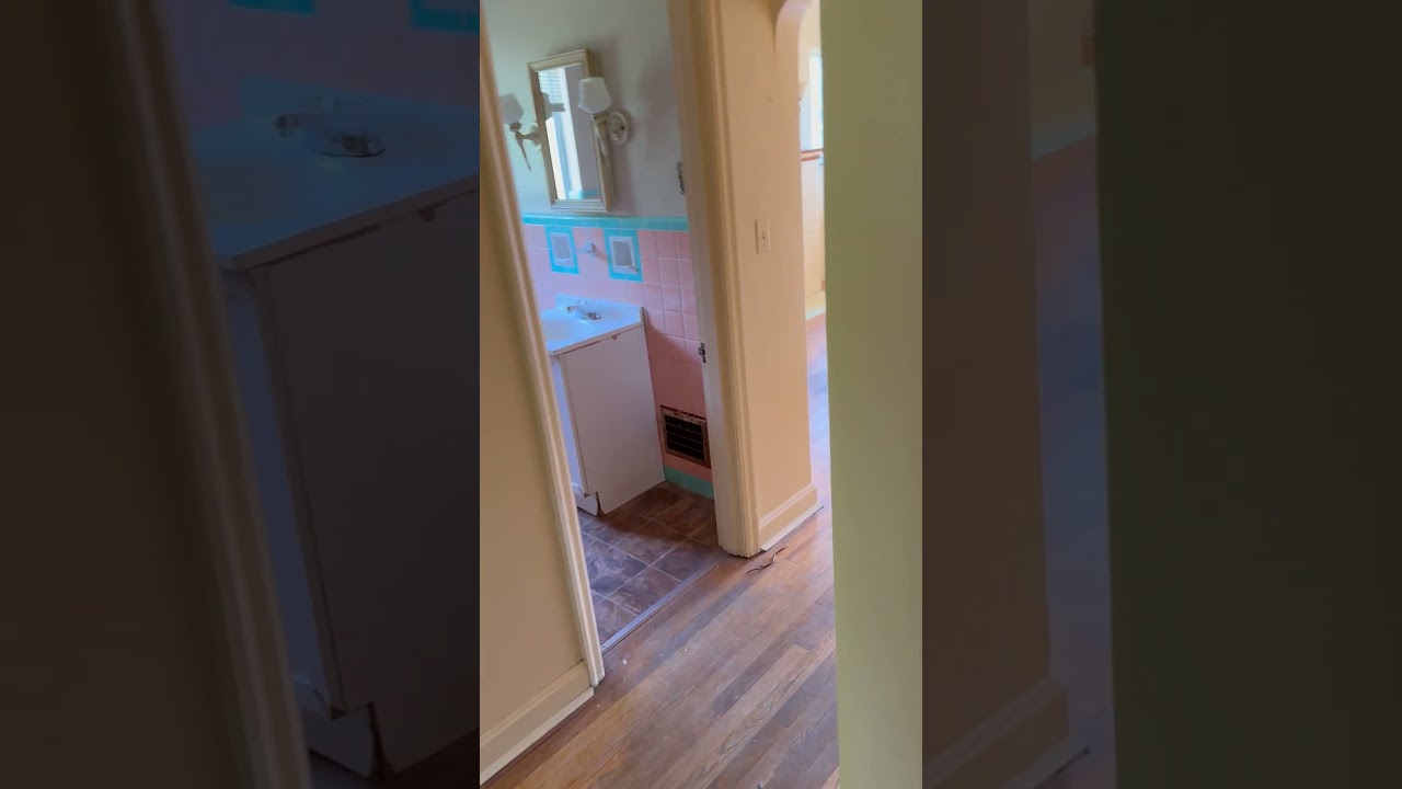 5754 Glenway Ave  Cincinnati, OH 45238