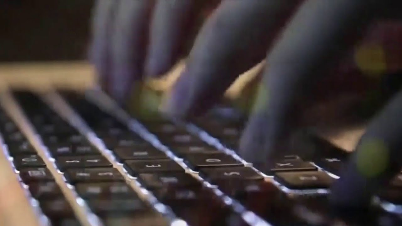 man-zooms-into-virtual-orange-county-class-during-distance-learning