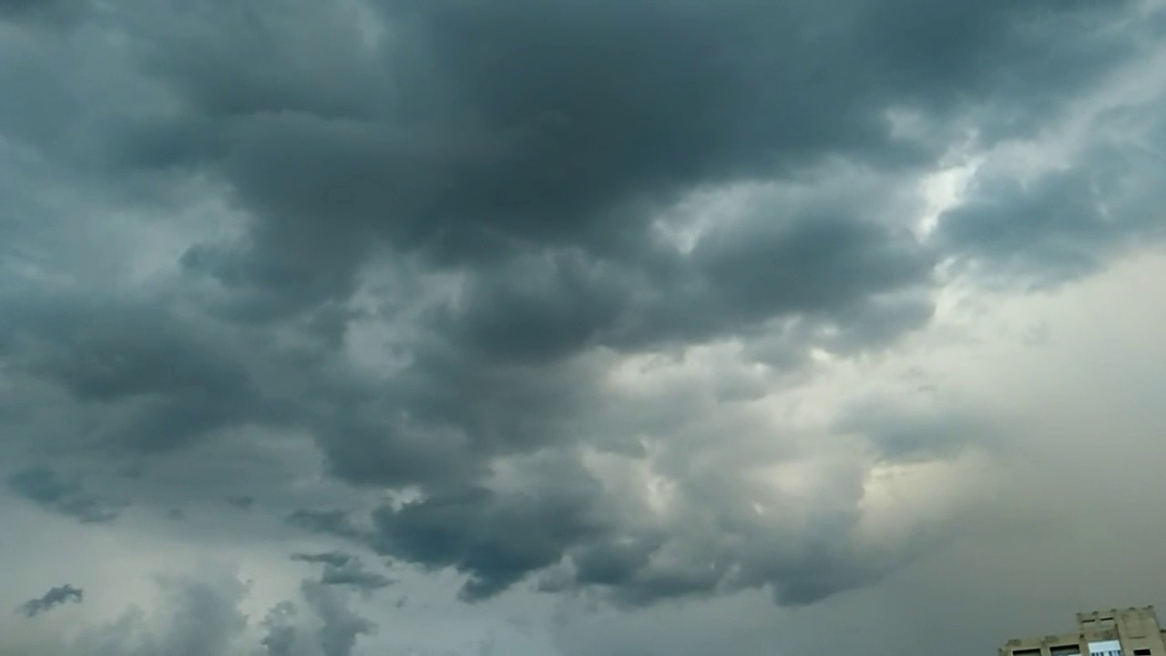 ТОЛЬЯТТИ ИЮЛЬ ТОЛЬЯТТИ ВЕЧЕР 2017 ТУЧИ НАДВИГАЮТСЯ- YOUTUBE - YouTube