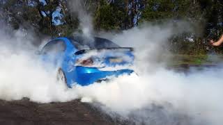 A reasonably impressive burnout | &#39;09 Ford XR8