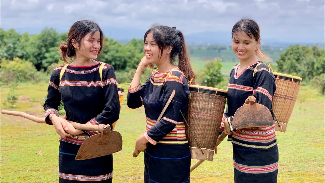 Adŏh jrai - Tơlơi khăp rok jơlan nao jêk khŭl - Ksor Blik