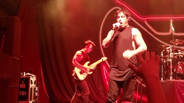 Episode III Tour. Falling In Reverse. I